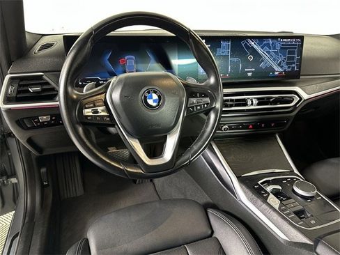 Used 2023 BMW 330i Sedan image 21
