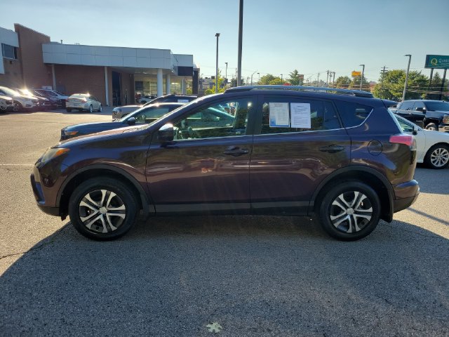Used 2017 Toyota RAV4 LE w/ All Weather Liner Package FWD image 5