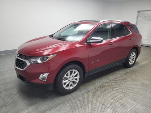 Used 2020 Chevrolet Equinox LT image 2