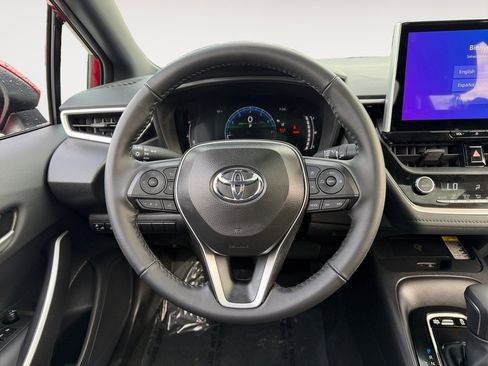 Certified 2025 Toyota Corolla SE image 12