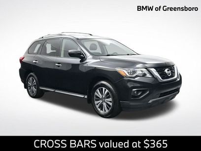 Used 2020 Nissan Pathfinder SV