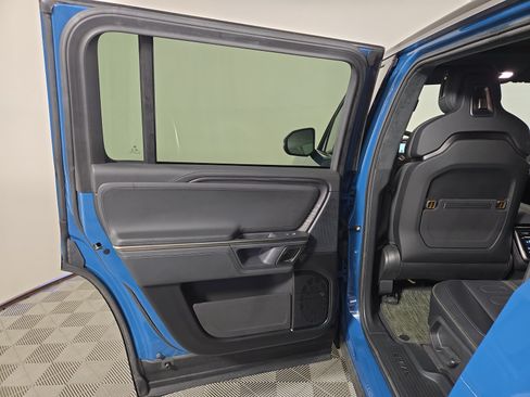 Used 2024 Rivian R1S Adventure Dual AWD/4WD image 17
