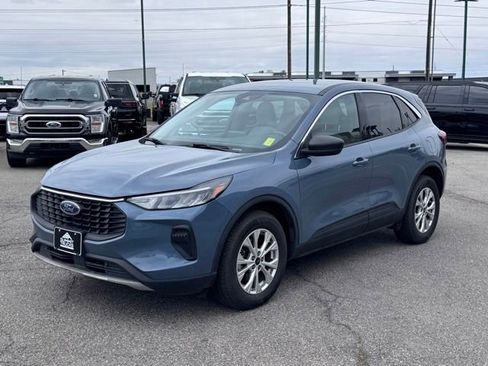 Used 2023 Ford Escape Active AWD/4WD image 8