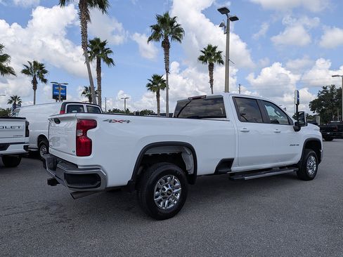 Certified 2025 Chevrolet Silverado 2500 LT w/ Convenience Package AWD/4WD image 3