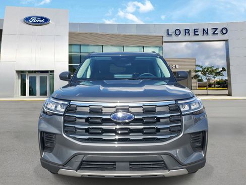 New 2026 Ford Explorer Active image 2