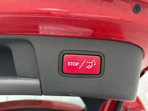 Used 2018 Mercedes-Benz GLA 250 4MATIC image 16