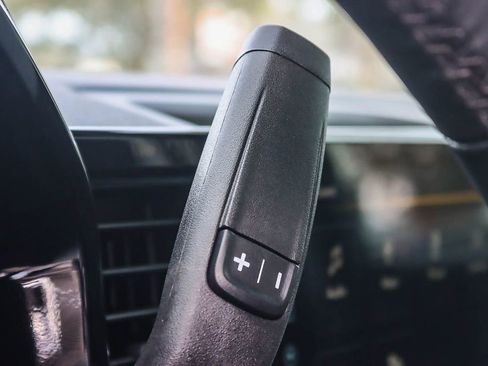 New 2026 Chevrolet Silverado 1500 LT image 18