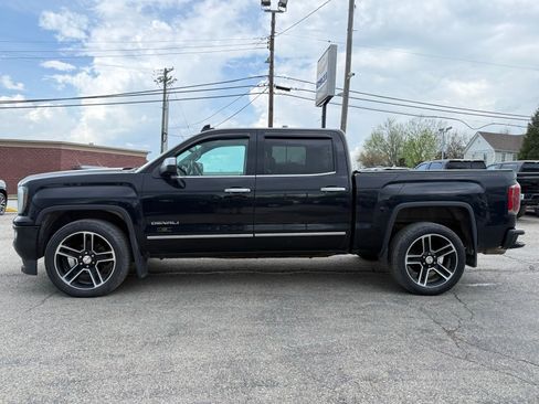 Used 2016 GMC Sierra 1500 Denali w/ Enhanced Driver Alert Package AWD/4WD image 4