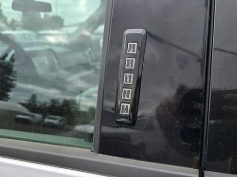 Used 2019 Ford F150 XLT w/ Trailer Tow Package image 10