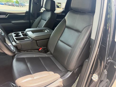 Used 2025 GMC Sierra 1500 SLT AWD/4WD image 30