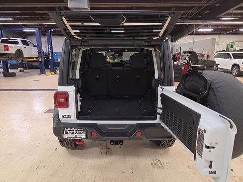 New 2026 Jeep Wrangler Unlimited Rubicon image 23