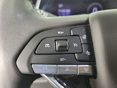 Certified 2023 Cadillac Escalade ESV Sport w/ LPO, ONYX Package image 24