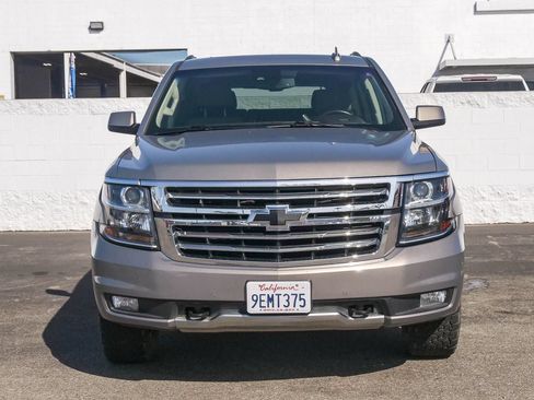 Used 2017 Chevrolet Tahoe LT AWD/4WD image 2