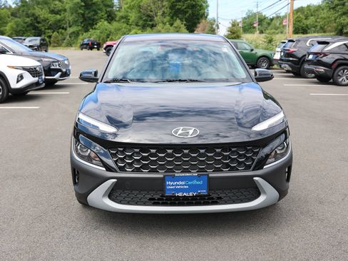 Used 2023 Hyundai Kona SE w/ Cargo Package AWD/4WD image 2