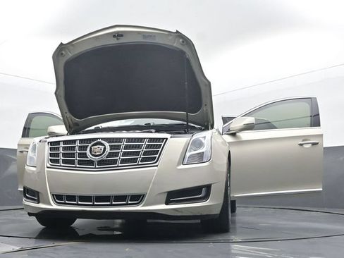 Used 2015 Cadillac XTS FWD image 59
