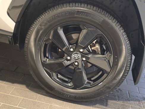Used 2020 Toyota RAV4 XSE AWD/4WD image 11