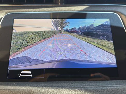 Used 2020 Cadillac XT4 Premium Luxury image 19