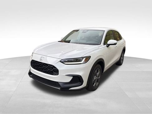 New 2026 Honda HR-V LX image 3