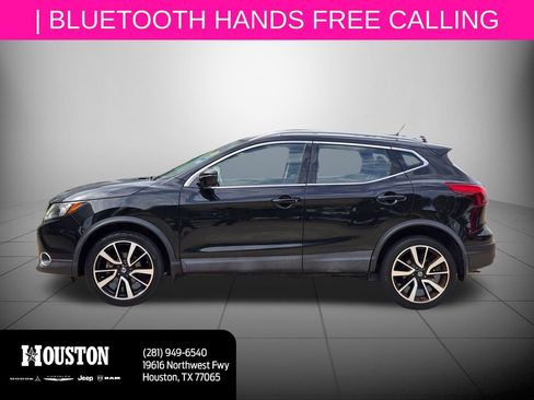 Used 2019 Nissan Rogue Sport SL FWD image 8