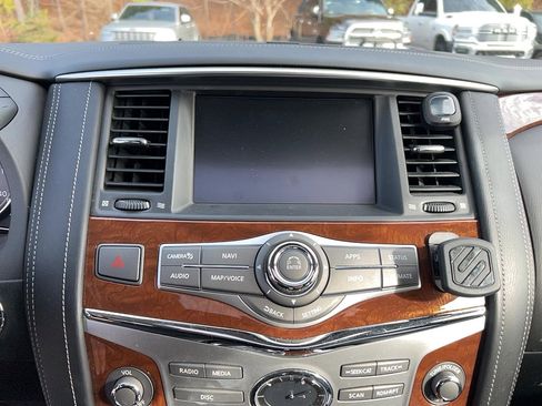 Used 2018 INFINITI QX80 w/ Driver Assistance Package image 20