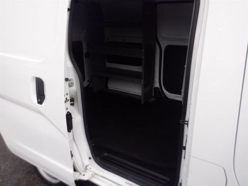Used 2021 Nissan NV200 S FWD image 13