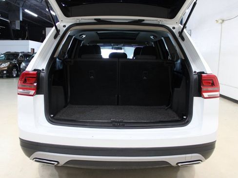 Used 2018 Volkswagen Atlas Launch Edition image 9
