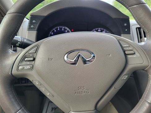Used 2010 INFINITI G37 x Sedan w/ Premium Pkg AWD/4WD image 18