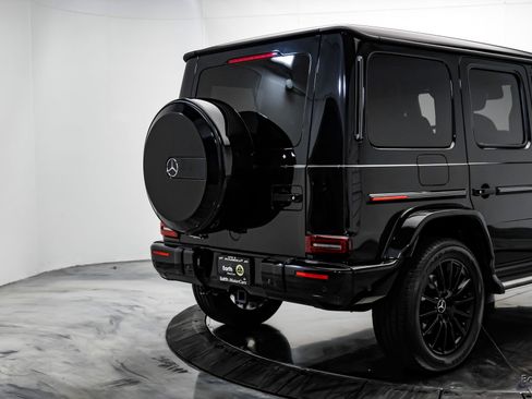 Used 2022 Mercedes-Benz G 550 image 16