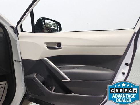 Used 2022 Toyota Corolla Cross LE FWD image 25