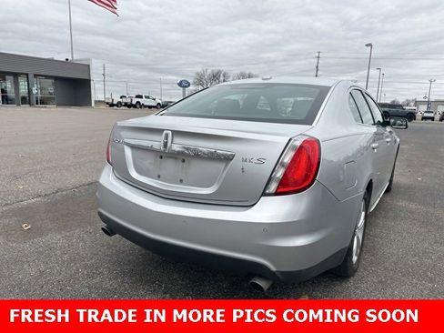 Used 2011 Lincoln MKS image 9