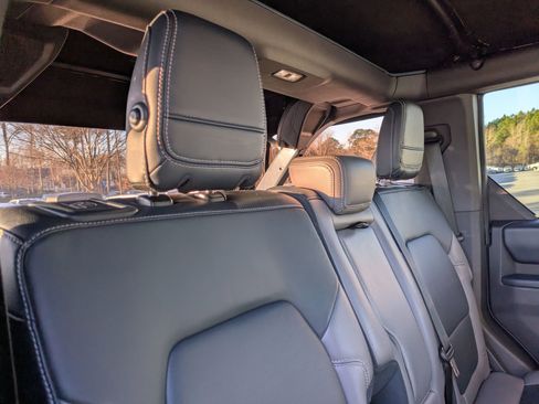 Certified 2021 Ford Bronco Outer Banks image 37