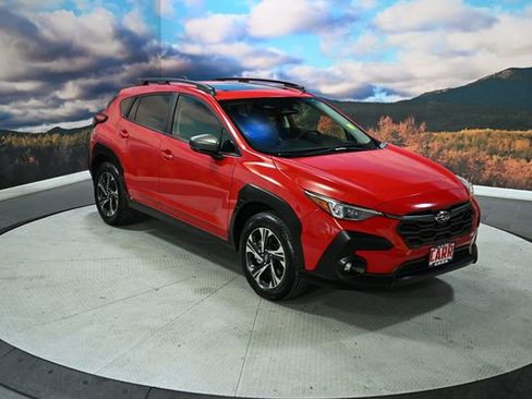 Used 2025 Subaru Crosstrek 2.0i Premium image 1