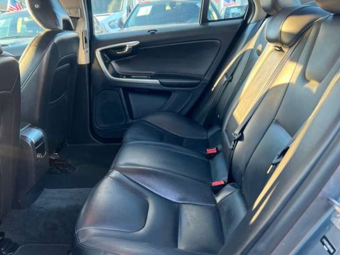 Used 2017 Volvo S60 T5 Inscription w/ Convenience Package image 27