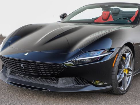 Certified 2025 Ferrari Roma Spider RWD image 48