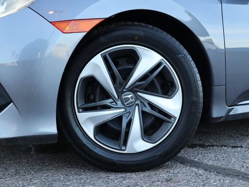 Used 2018 Honda Civic LX image 5