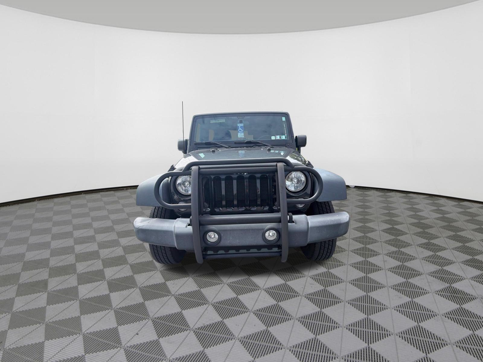 Used 2017 Jeep Wrangler Unlimited Sport w/ Connectivity Group AWD/4WD image 2