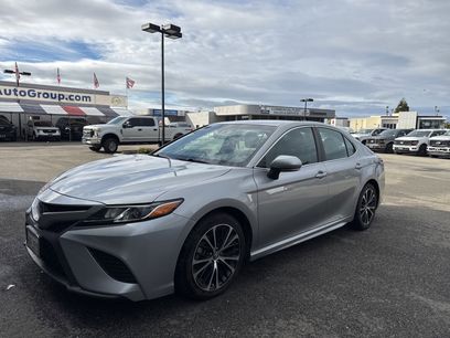 Used 2018 Toyota Camry SE