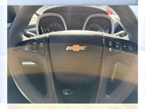 Used 2013 Chevrolet Equinox LS image 9