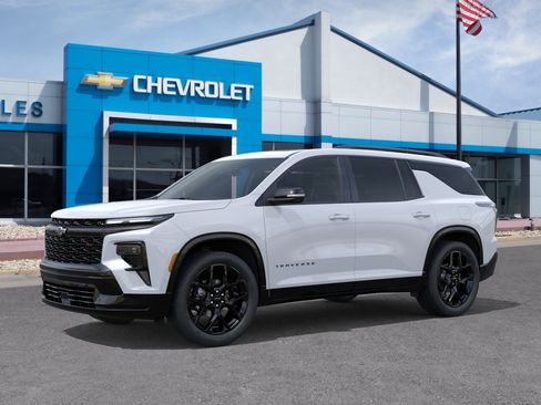 New 2026 Chevrolet Traverse RS w/ LPO, Floor Liner Package AWD/4WD image 48
