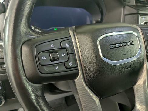 Used 2022 GMC Yukon Denali image 22