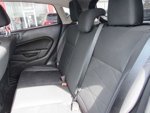 Used 2019 Ford Fiesta SE image 19