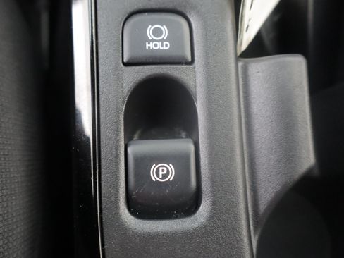 Used 2023 Toyota Corolla SE w/ SE Premium Package FWD image 18