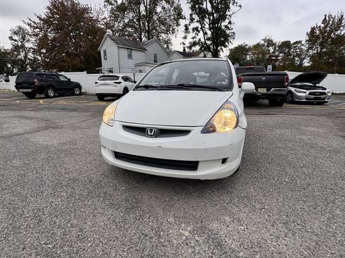 Used 2007 Honda Fit image 2