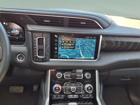 Certified 2024 GMC Yukon Denali AWD/4WD image 22