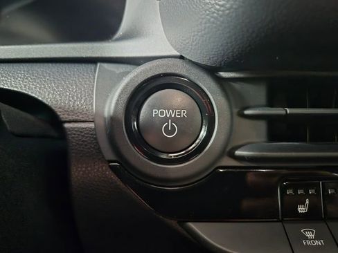 Certified 2026 Toyota Crown AWD/4WD image 23