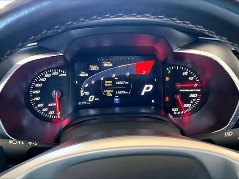 Used 2019 Chevrolet Corvette Grand Sport w/ Carbon Flash Badge Package RWD image 8