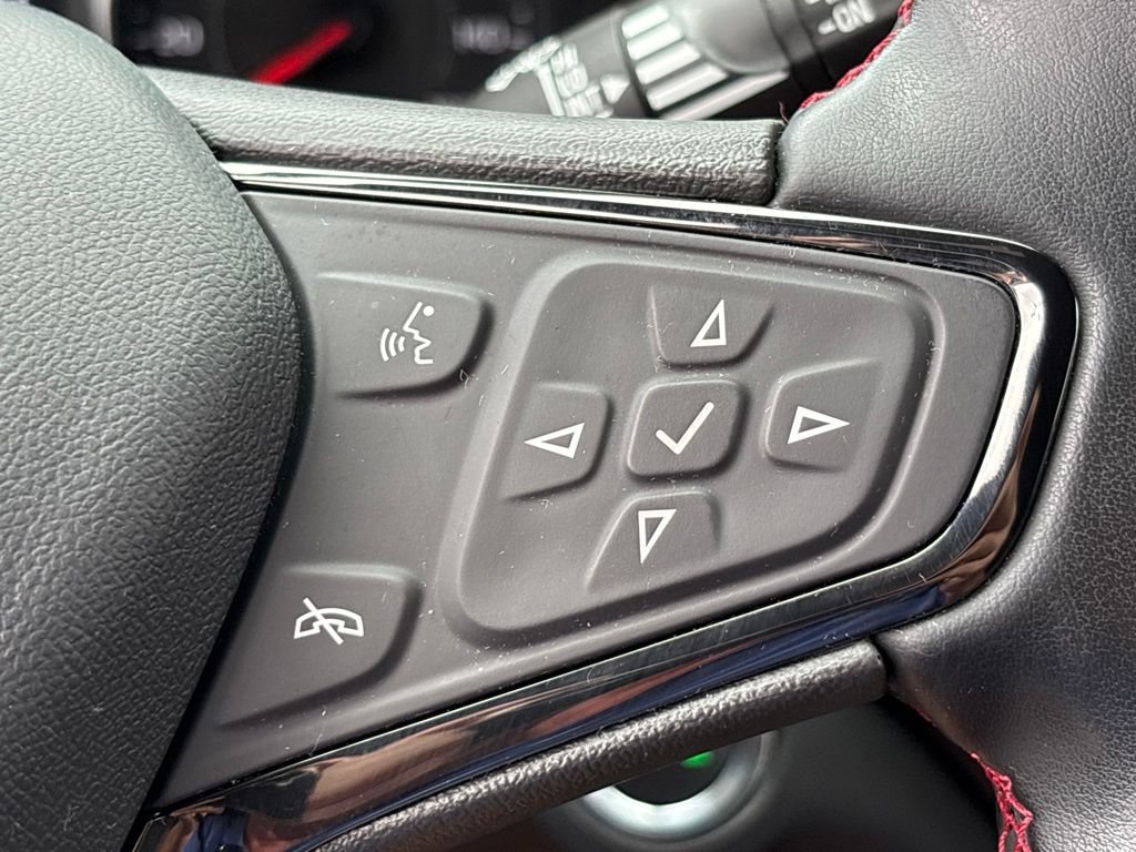 Certified 2023 Chevrolet Equinox RS FWD image 20