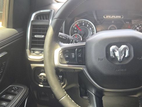 Used 2023 RAM 1500 Laramie AWD/4WD image 20
