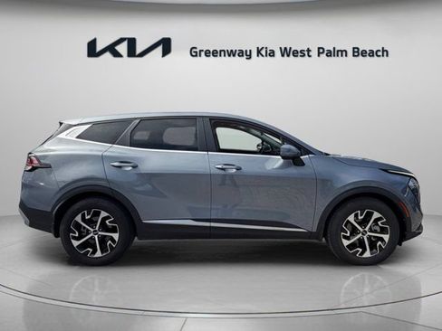 Used 2023 Kia Sportage EX FWD image 8