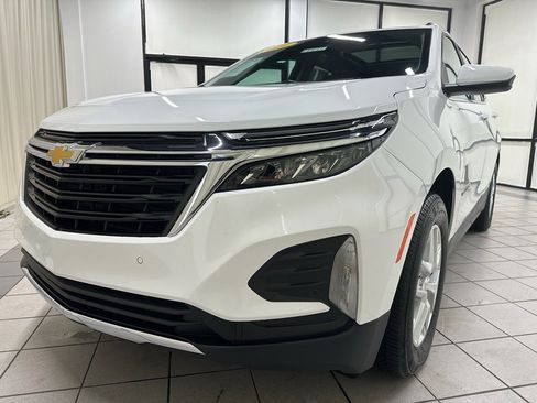 Certified 2024 Chevrolet Equinox LT w/ LPO, Floor Liner Package image 11